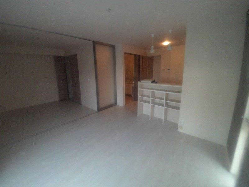 アンソレイエファミーユの居間・リビング