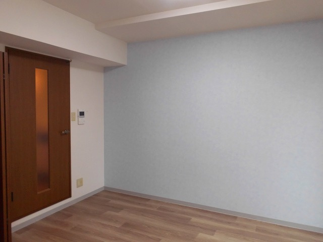 YKハイツ桜町の居間・リビング