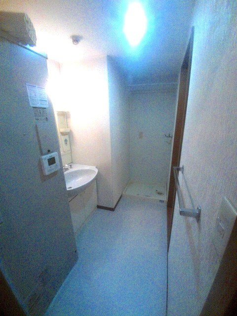 オーシャンビュー江井ヶ島の洗面所