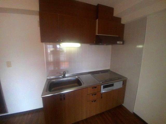 オーシャンビュー江井ヶ島のキッチン