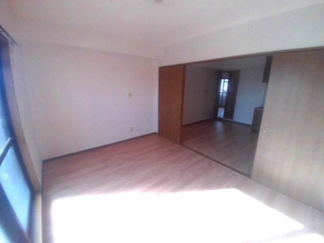 オーシャンビュー江井ヶ島の寝室