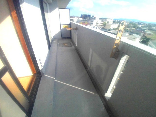 オーシャンビュー江井ヶ島のバルコニー