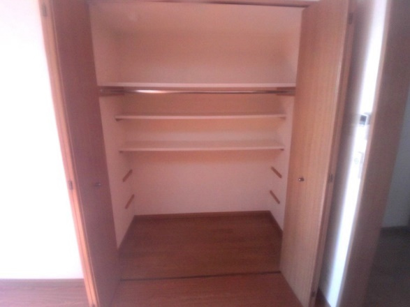 梅田ビルの収納