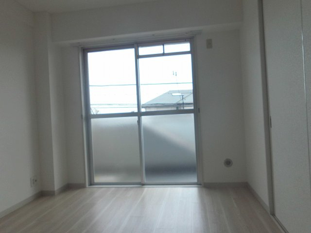 ビューハイツの洋室