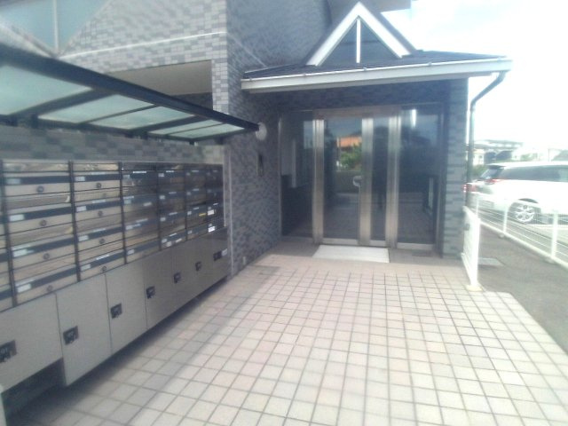 ビューハイツのエントランス