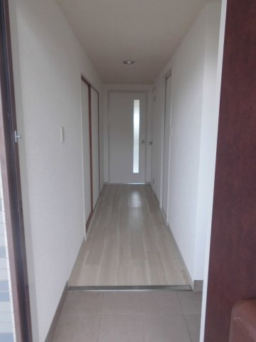 ビューハイツの玄関