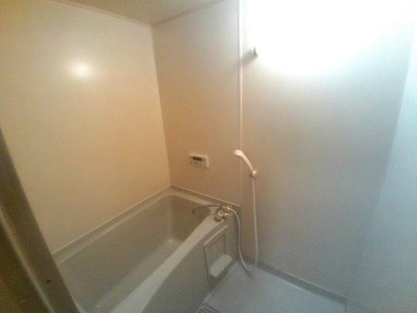 辻王ハイツの浴室