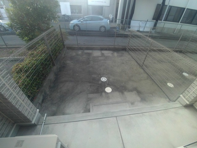 メルベーユ神戸の駐車場