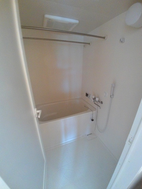 ボヌール有瀬の浴室