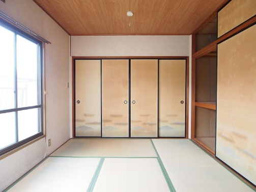 大久保町大窪戸建の収納|2階和室6.0帖