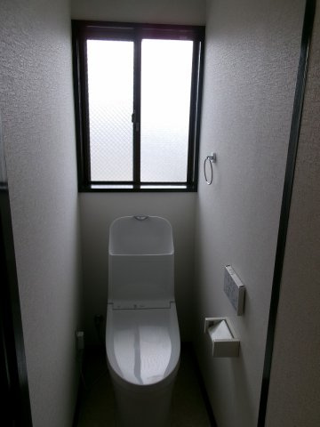 ロイヤルハイツ太寺のトイレ