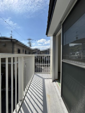 高知市五台山　中古住宅のバルコニー