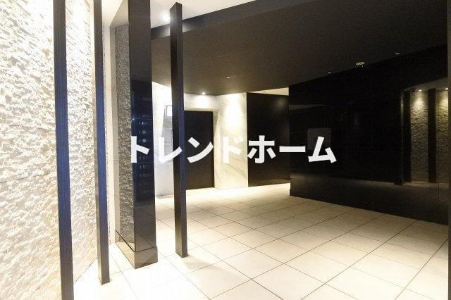 スワンズシティ天満橋のエントランス|選べる家電プランあり！！