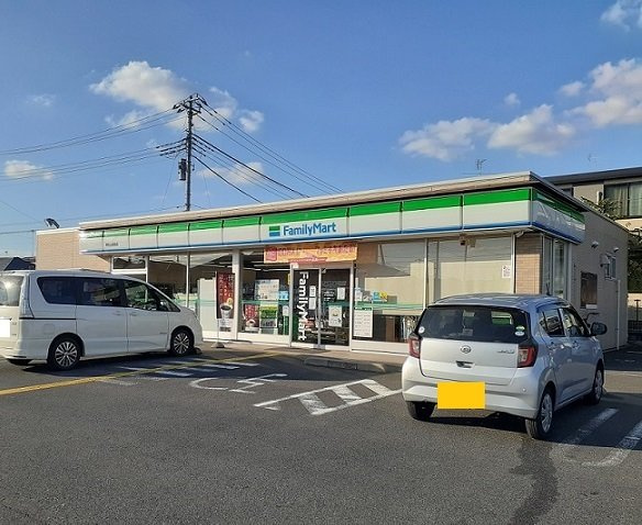 サンリットⅡの周辺|ファミリーマート東松山高坂店まで450m