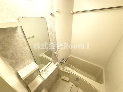 【浴室】 | アプリーレ松屋町 | コンパクトで使いやすいお風呂です