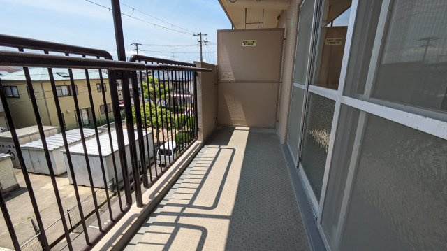 【バルコニー】