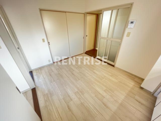 サンパレス尾崎の収納|キッチン