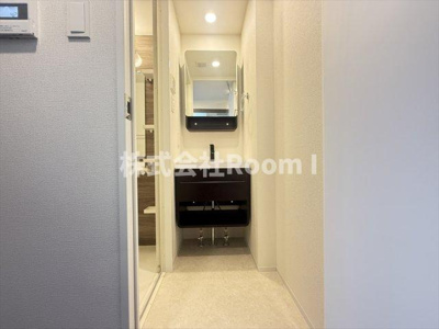 【洗面所】 | アプリーレ松屋町 | 忙しい朝には欠かせない洗面所です