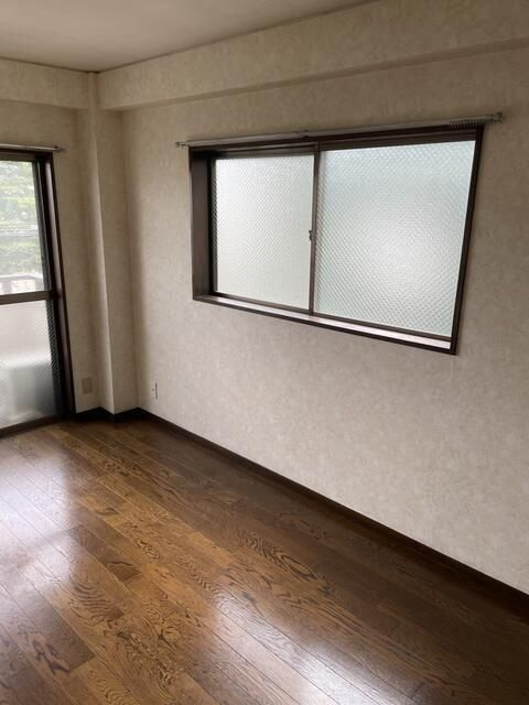 アーバンハイツ篠宮の洋室