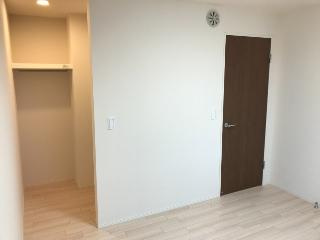 毛呂山町岩井東1丁目アパート新築工事の寝室|洋室（イメージ）