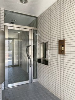 【エントランス】 | アルス市ヶ谷薬王寺 | オートロック