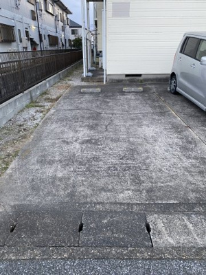 【駐車場】 | マインハイム・あじさい | 駐車場1台付き