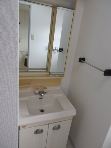 NOBSON西明石の独立洗面台