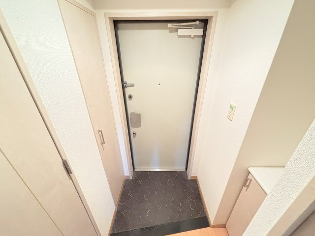 アドバンス新大阪CityLifeの玄関