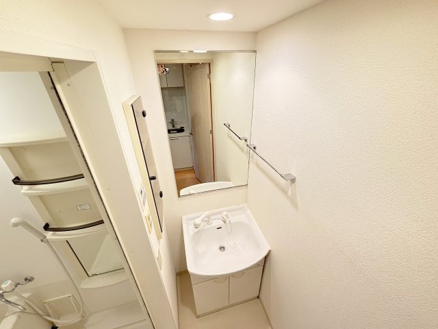 アドバンス新大阪CityLifeの洗面所