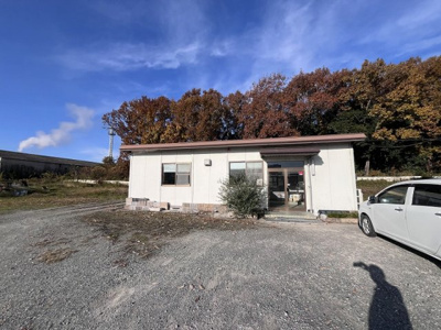 【外観】 | 加西市鎮岩町　貸倉庫