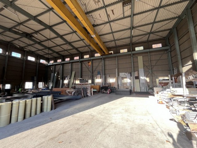 【内装】 | 加西市鎮岩町　貸倉庫