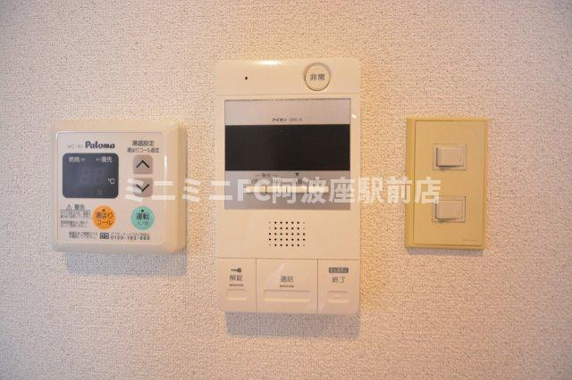 Y`s朝潮橋駅前のセキュリティ