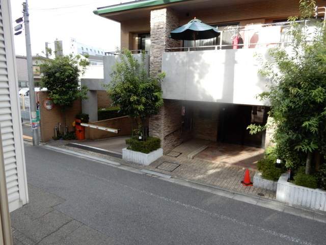 シャルマン小山の展望