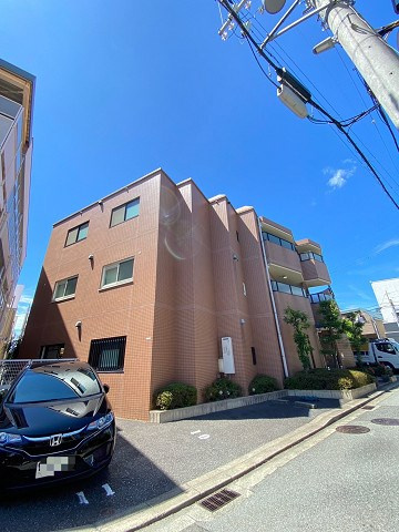 西宮市上大市２丁目のアパート