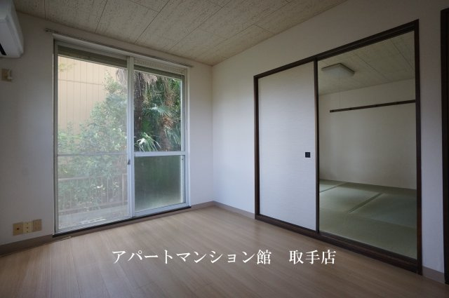 ガーデンハウス１号館の寝室