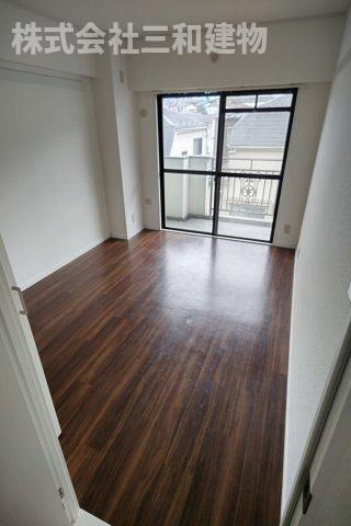 ロアール弐番館の内装