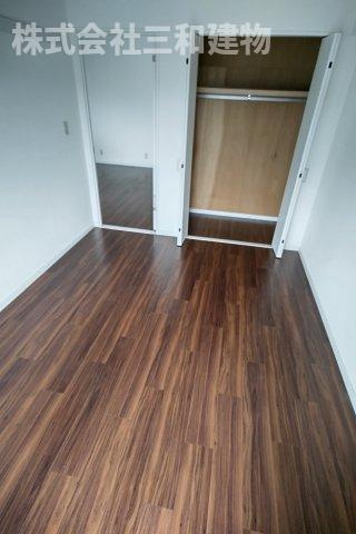 ロアール弐番館の収納