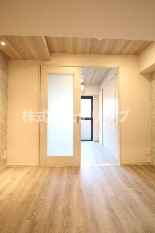 ライオンズプラザ南太田の居間・リビング