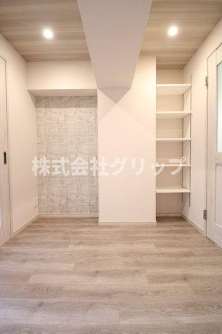 ライオンズプラザ南太田の居間・リビング
