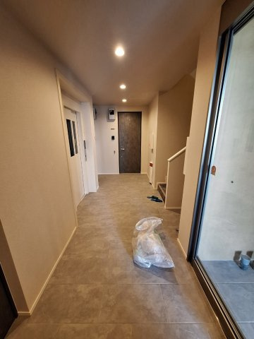 ＳＫＹ　Ｇａｒｄｅｎのロビー|内廊下です