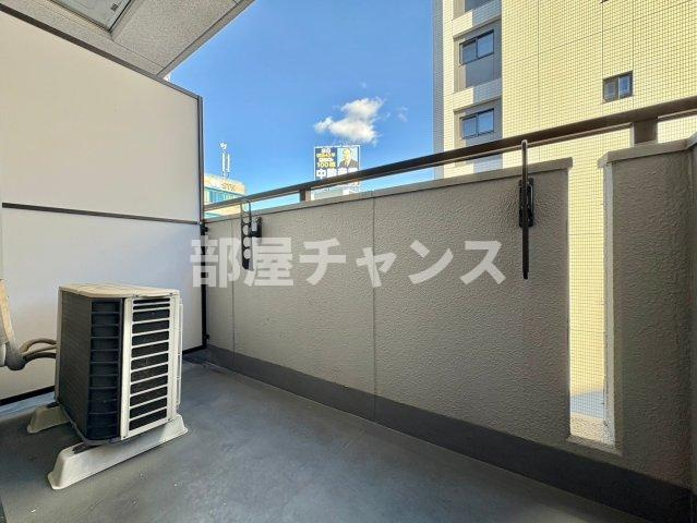 グランディア那古野のバルコニー