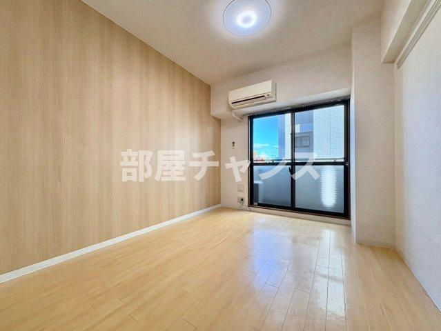 グランディア那古野の居間・リビング