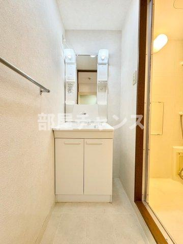 グランディア那古野の洗面所