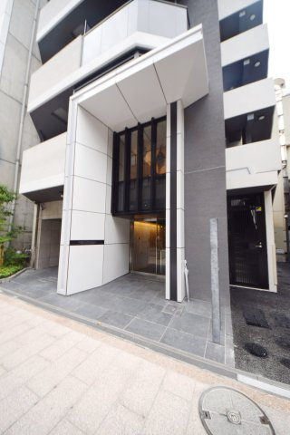 【エントランス】クロスレジデンス神田神保町