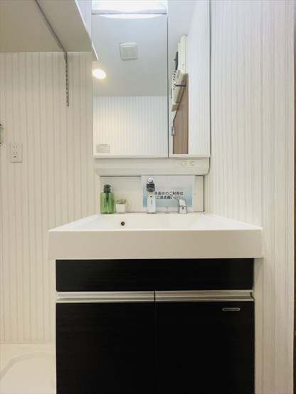 【独立洗面台】 | フィオレ井尻