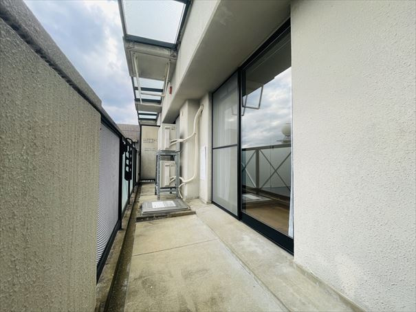 【バルコニー】 | フィオレ井尻