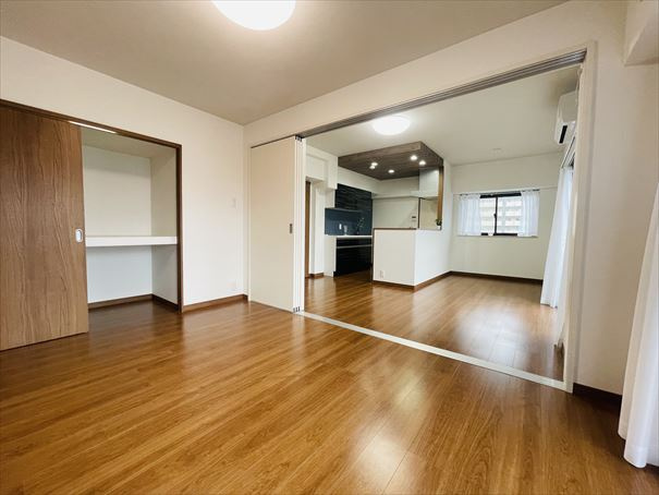 【洋室】 | フィオレ井尻