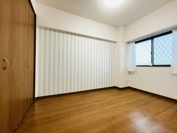 【洋室】 | フィオレ井尻