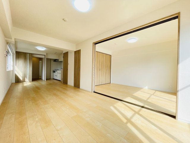 【居間・リビング】 | 皐月マンション那の川