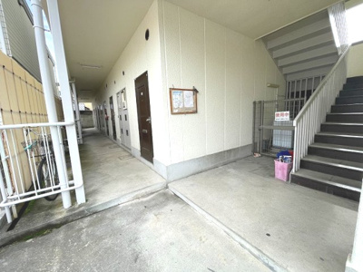 【ロビー】 | 大和ハイツ | ゆとりのあるロビーです